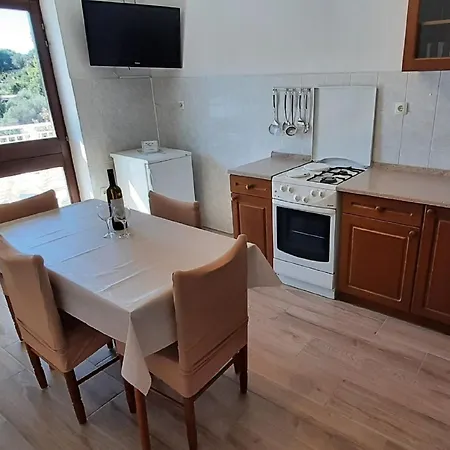 דירה Classic Kor Ula - Two Bedroom With Terrace And Sea View *