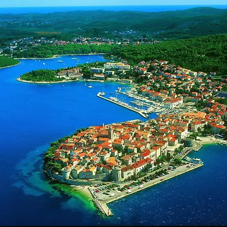 Classic Kor Ula - Two Bedroom With Terrace And Sea View דירה