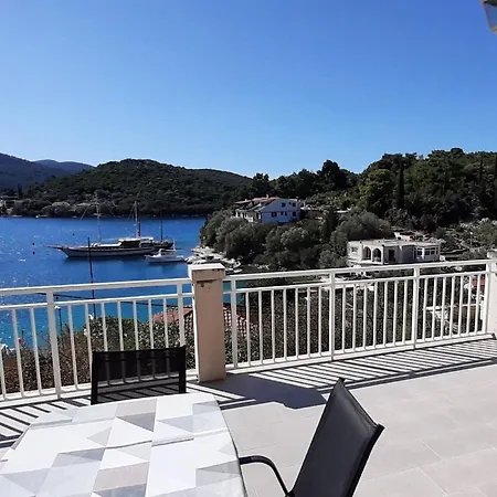 Classic Kor Ula - Two Bedroom With Terrace And Sea View