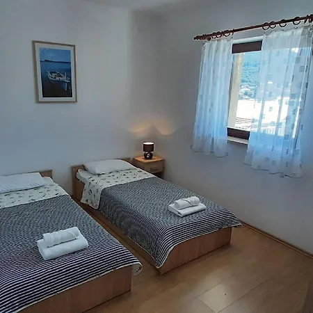 Classic Kor Ula - Two Bedroom With Terrace And Sea View * Korčula
