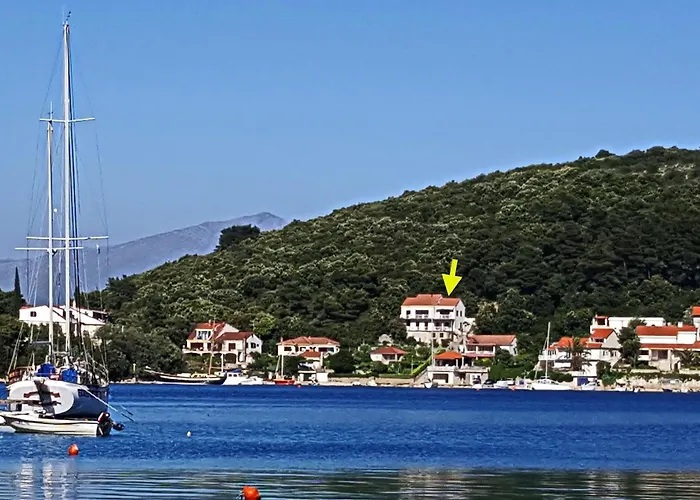 Classic Kor Ula - Two Bedroom With Terrace And Sea View Apartamento Korčula