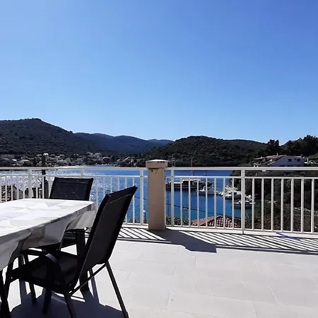 Classic Kor Ula - Two Bedroom With Terrace And Sea View *